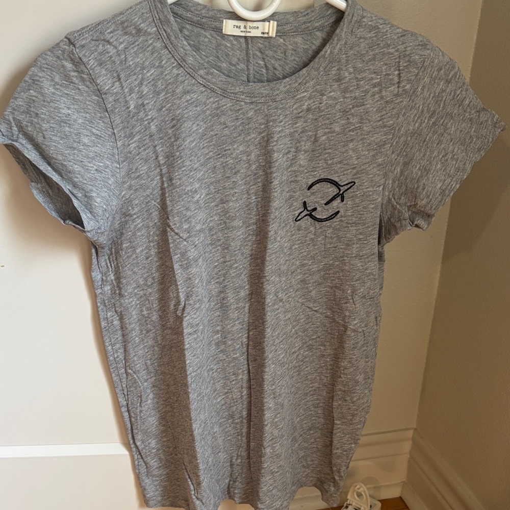 Rag & Bone Gray T-Shirt with Saturn Embroidered Logo size XS